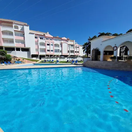 Alegria Da Rosa Pool View Close To The Apartment